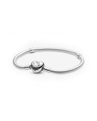 Bracciale Pandora Moments con maglia snake e chiusura a cuore