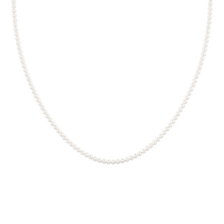 Collana di perle con chiusura in oro bianco 18kt.