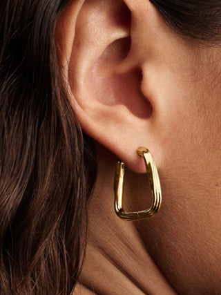 Wrap Line Large Square Hoop Earrings