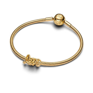 "Love" Charm scritto a mano