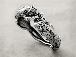 Leopard bracelet