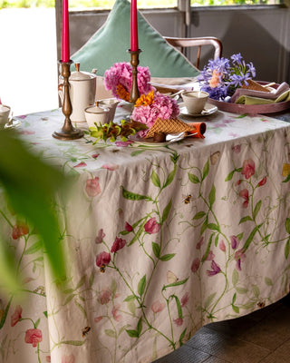 Petits Pois Tablecloth - From 8 to 18 seats