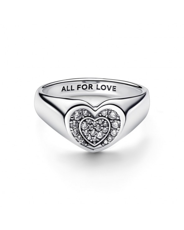 Pandora Radiant Heart Pavé Signet Ring