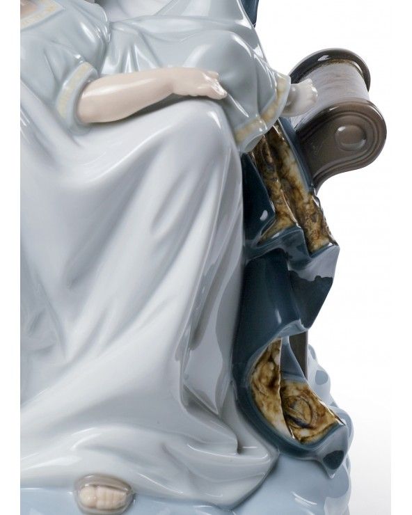 Our Lady of Divine Providence Figurine