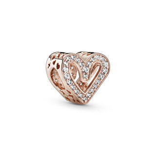 Pandora Charm con cuore scintillante