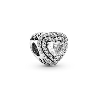 Pandora Charm cuori in rilievo scintillante