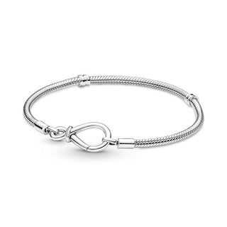 Bracciale con Chiusura a Nodo Infinito