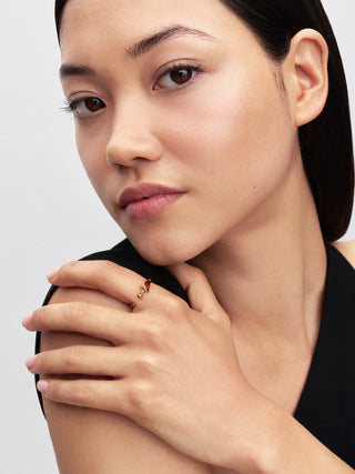 Anello Aperto Disney Spada di Mulan Plac. Oro 14k, Cristallo Rosso Salsa e Zirconia Cubica Trasparente