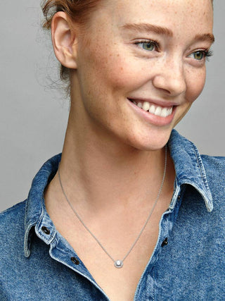 Round Sparkling Light Point Necklace