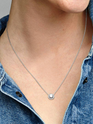 Round Sparkling Light Point Necklace