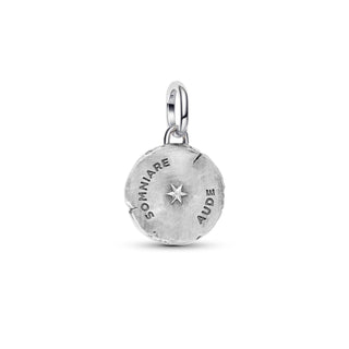 Charm Medallion Farfalla "Somniare Aude"
