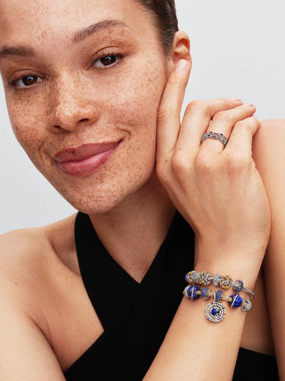 Charm Traforato Costellazione di Stelle in Argento Sterling e Plac. Oro 14k con Zirconia Cubica Trasparente