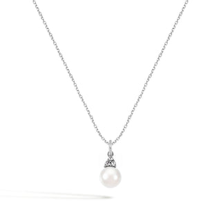 9kt Gold and Zircon Pearl Necklace