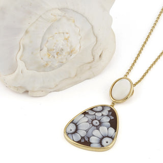 Gold Daisy Cameo Pendant
