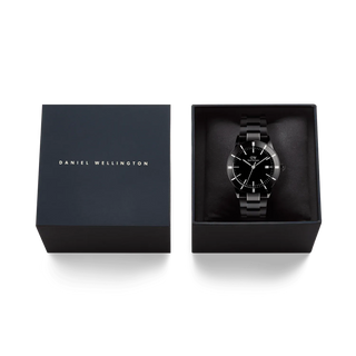 Iconic Paradigma Link B 40 Black Bezel Black Enamel Watch