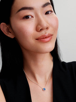 Blue Square Light Point Necklace