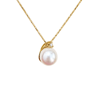 Collana Perla Akoya Oro Giallo 18kt e Diamante