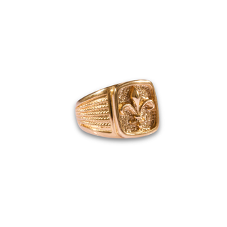 18kt Gold Square Lily Chevalier Ring