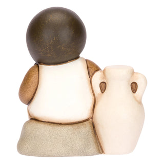 Bimba con olive in ceramica Presepe Classico Thun 5,2 x 3,8 x 5,7 cm h - Armando Poggi Firenze